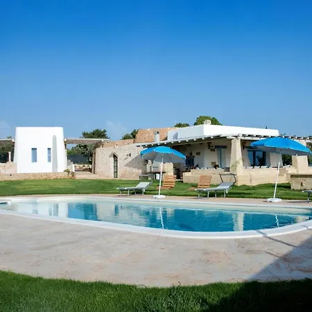 Sleeps 11 Pool Air Con Wifi